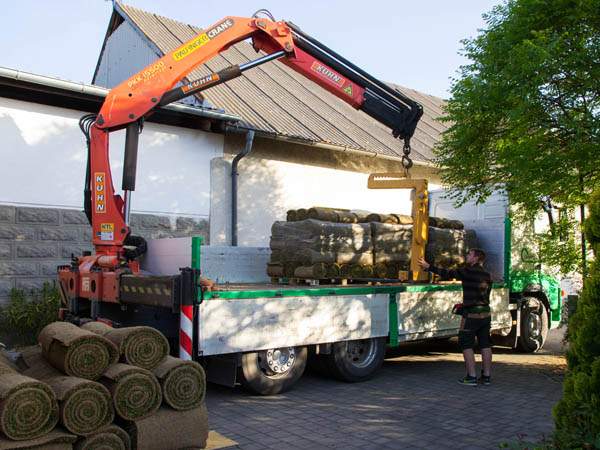 Delivery of turfgrass
